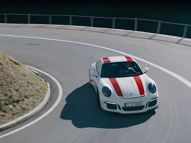 Porsche 911R - лучший спортивный автомобиль